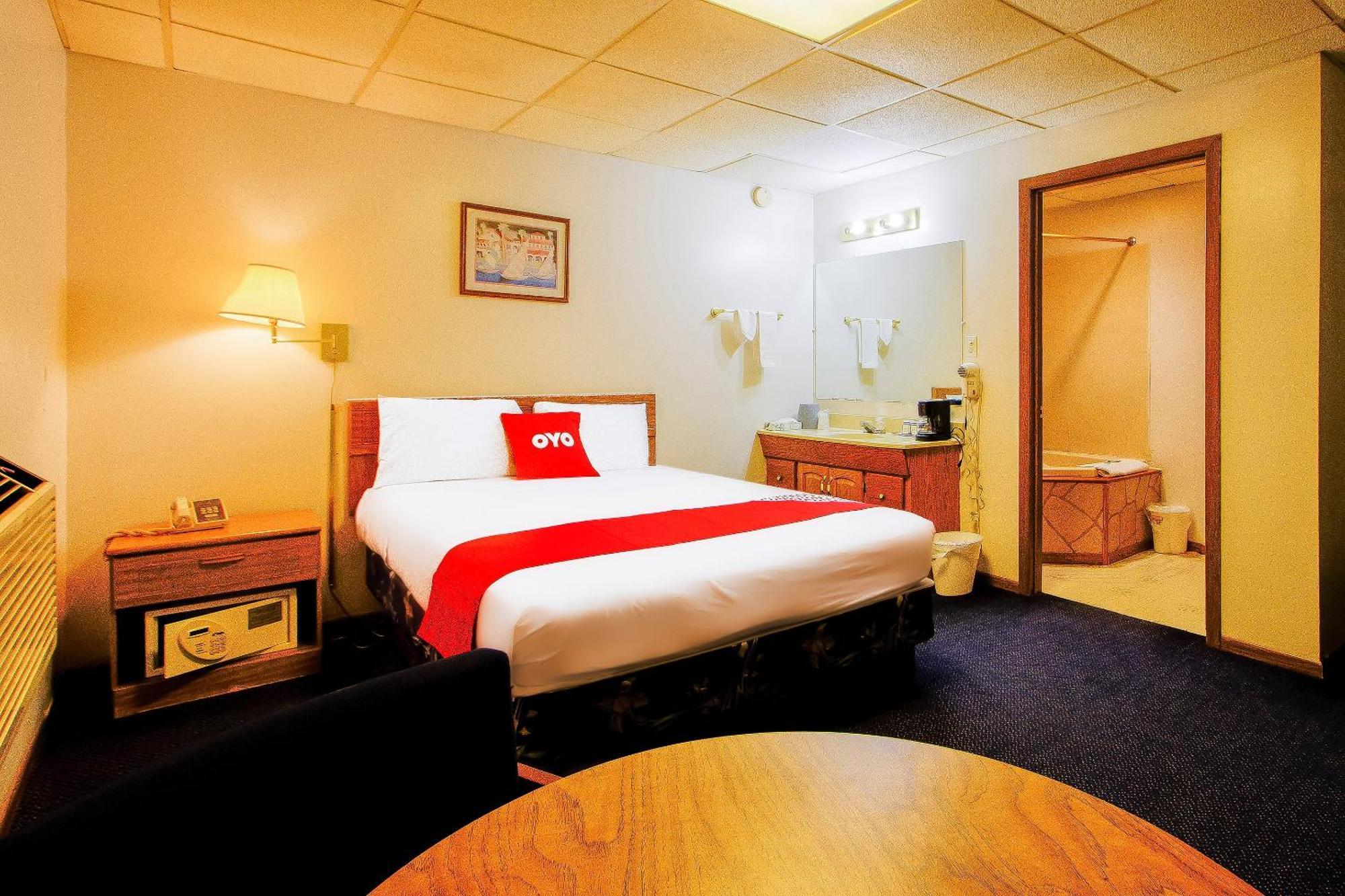Oyo Hotel Chapmanville Inn, Wv - Hwy 119 Экстерьер фото