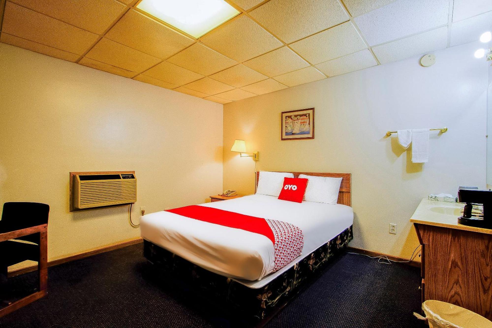 Oyo Hotel Chapmanville Inn, Wv - Hwy 119 Экстерьер фото